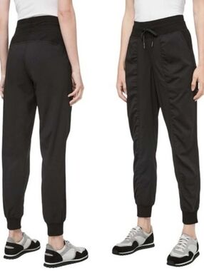 Lululemon Studio Pants Joggers Black Elastic Waist Clinic Activewear Size 10